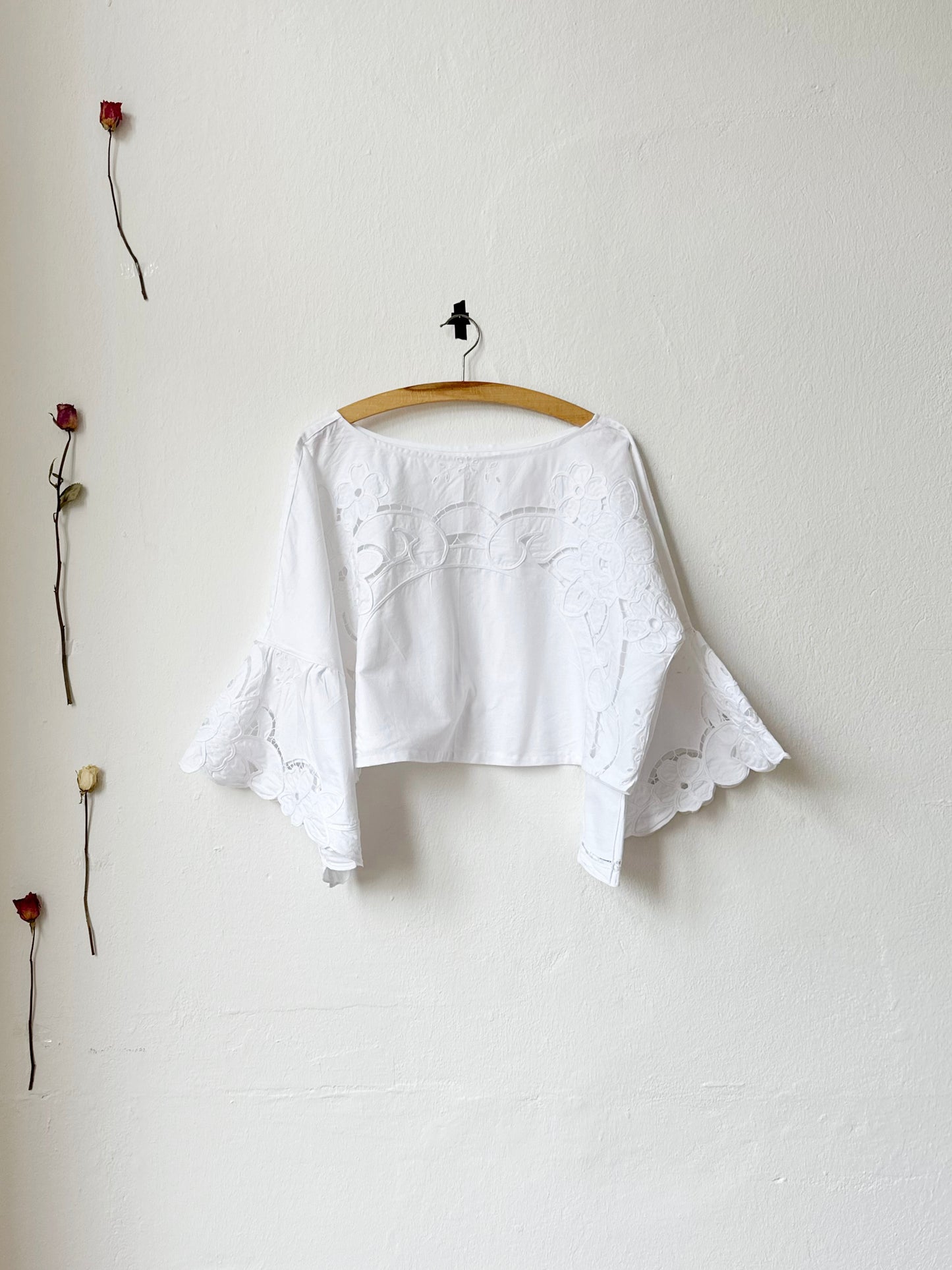 Beth Blouse - Beach 03