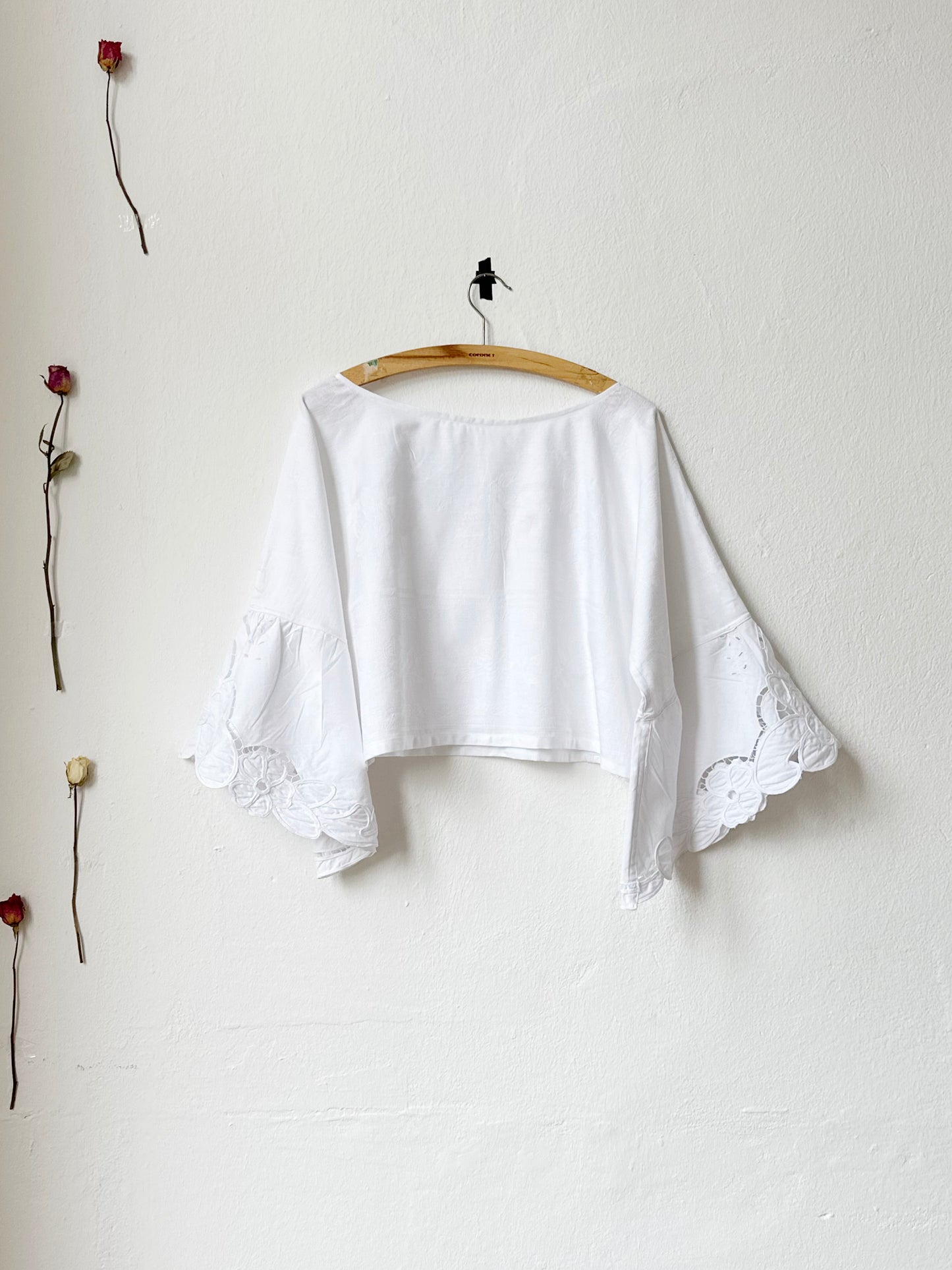 Beth Blouse - Beach 03
