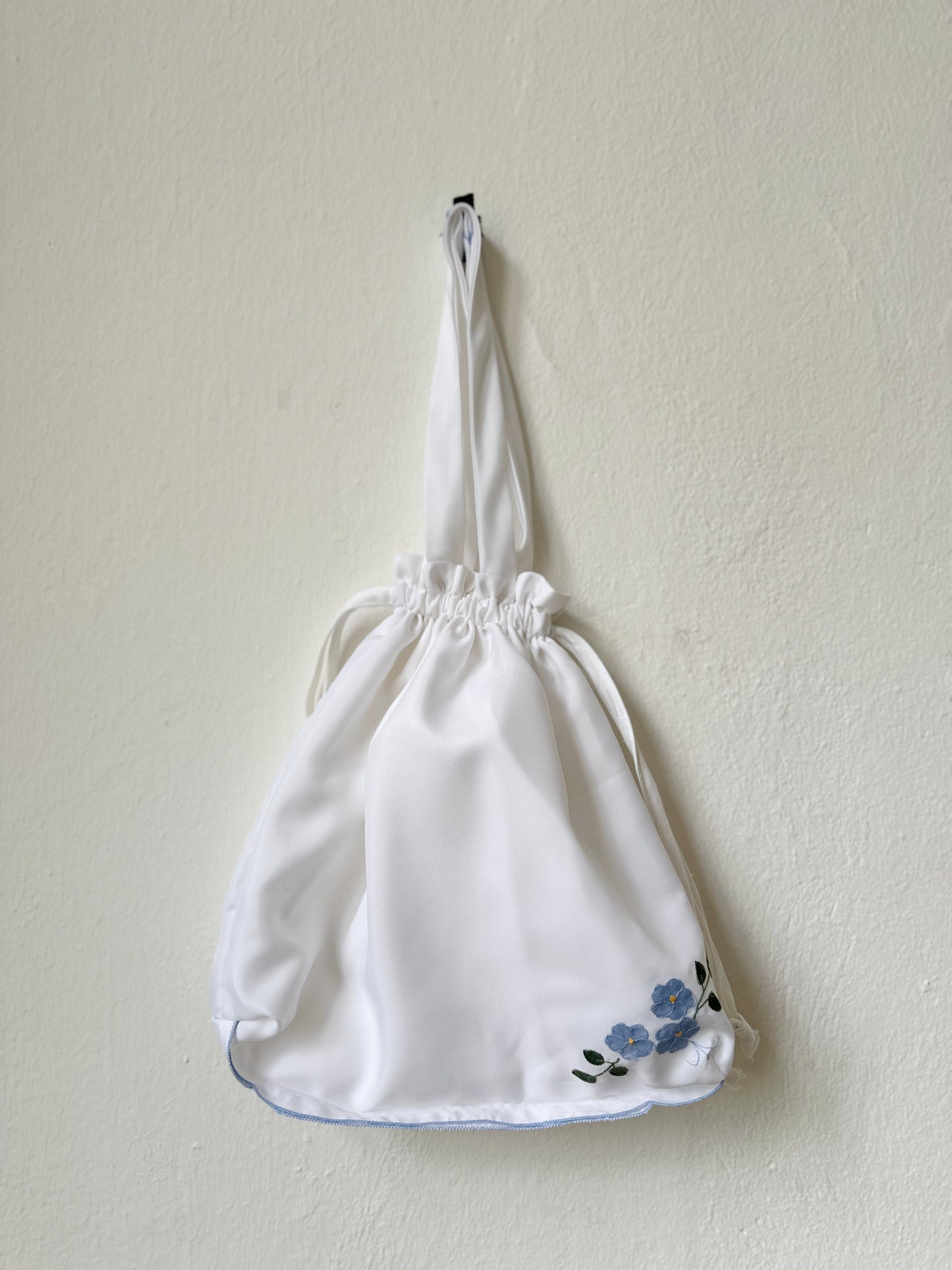 Medium Tote - Blue
