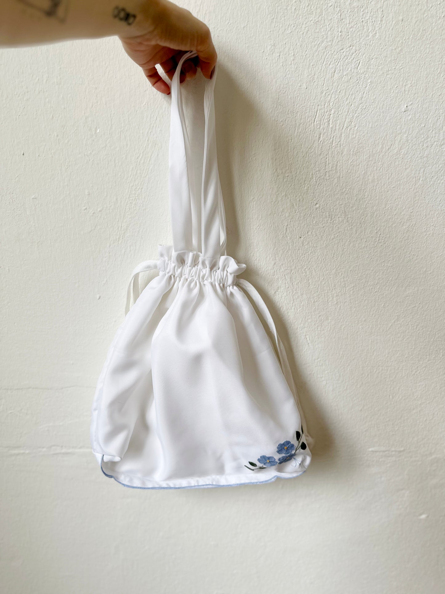 Medium Tote - Blue