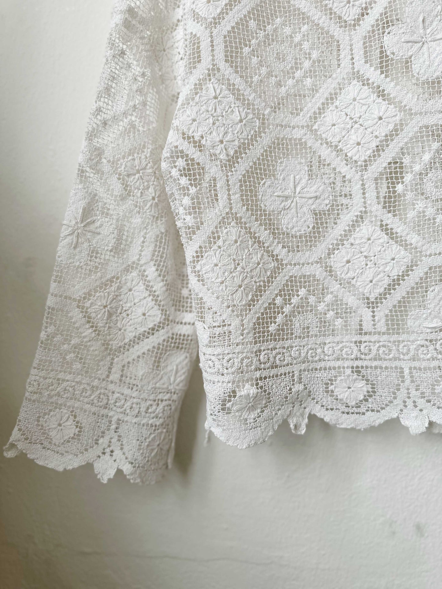 Beth Blouse - Bologna Lace