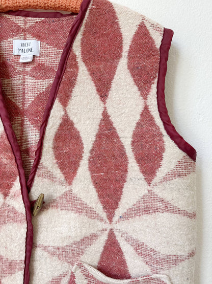 Vem Vest - Strawberry and Cream