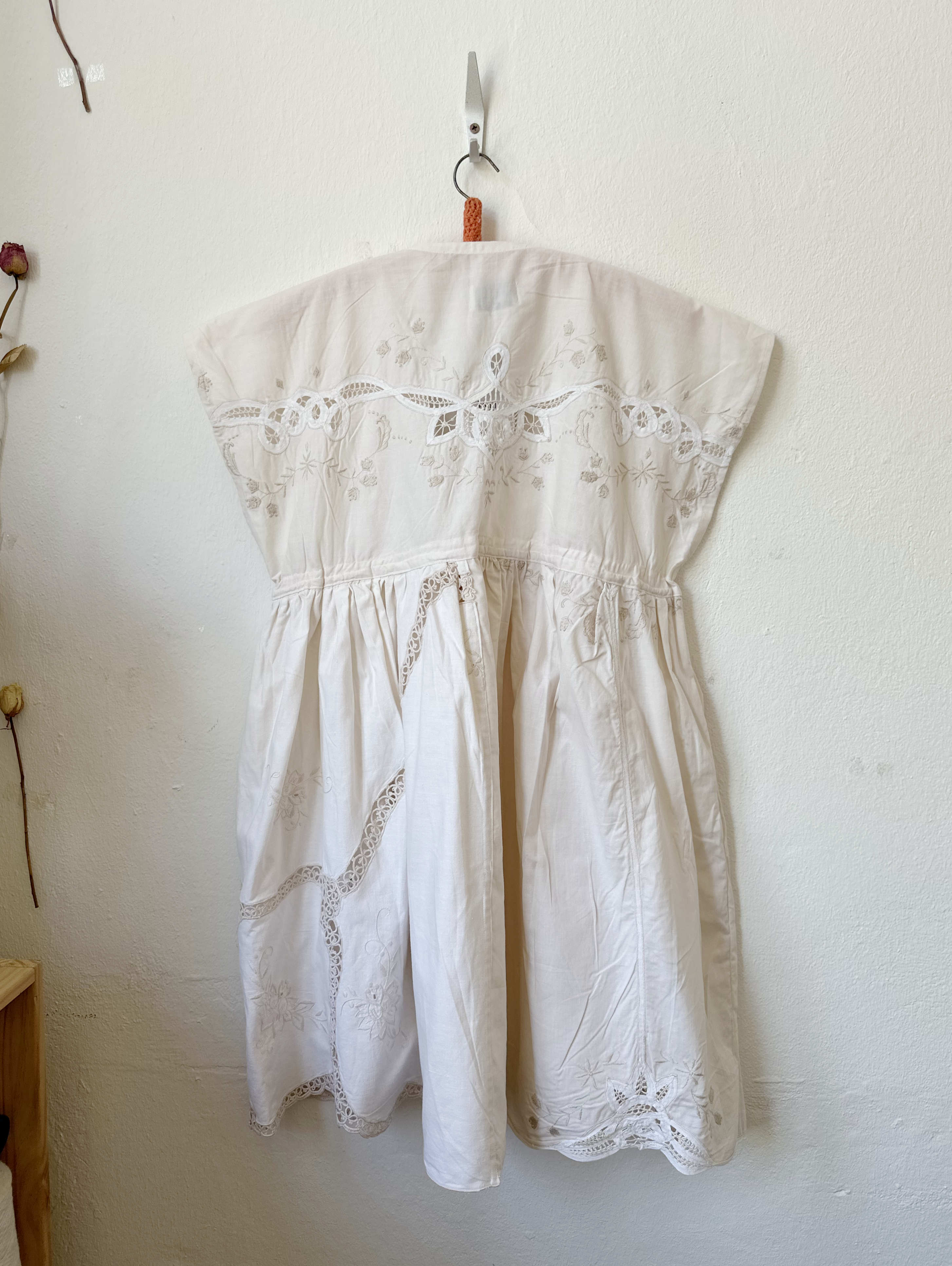 Vintage Lace Patchwork Dress | Handmade Slow Fashion Berlin
