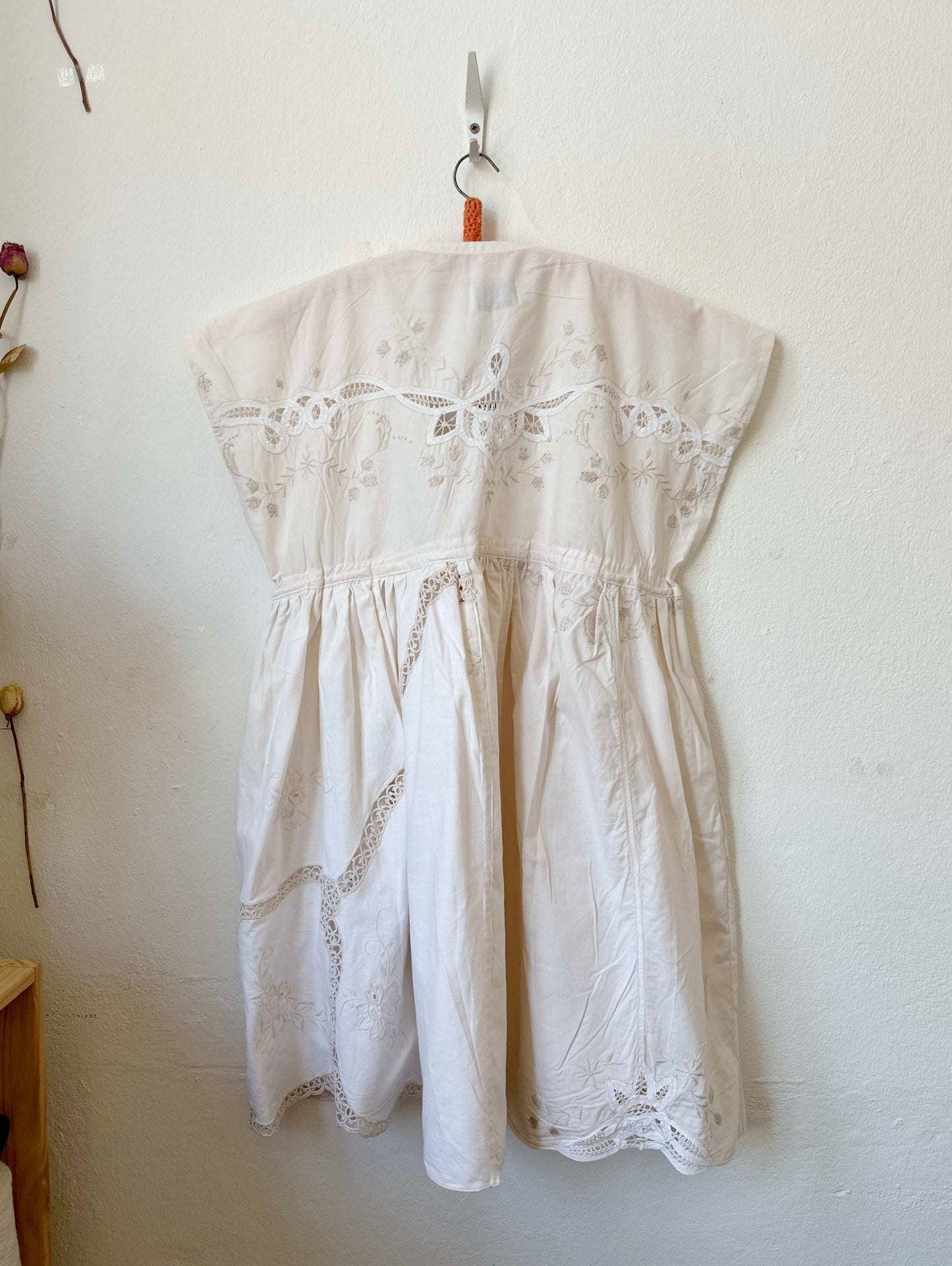 Rena Dress - Cream Lace