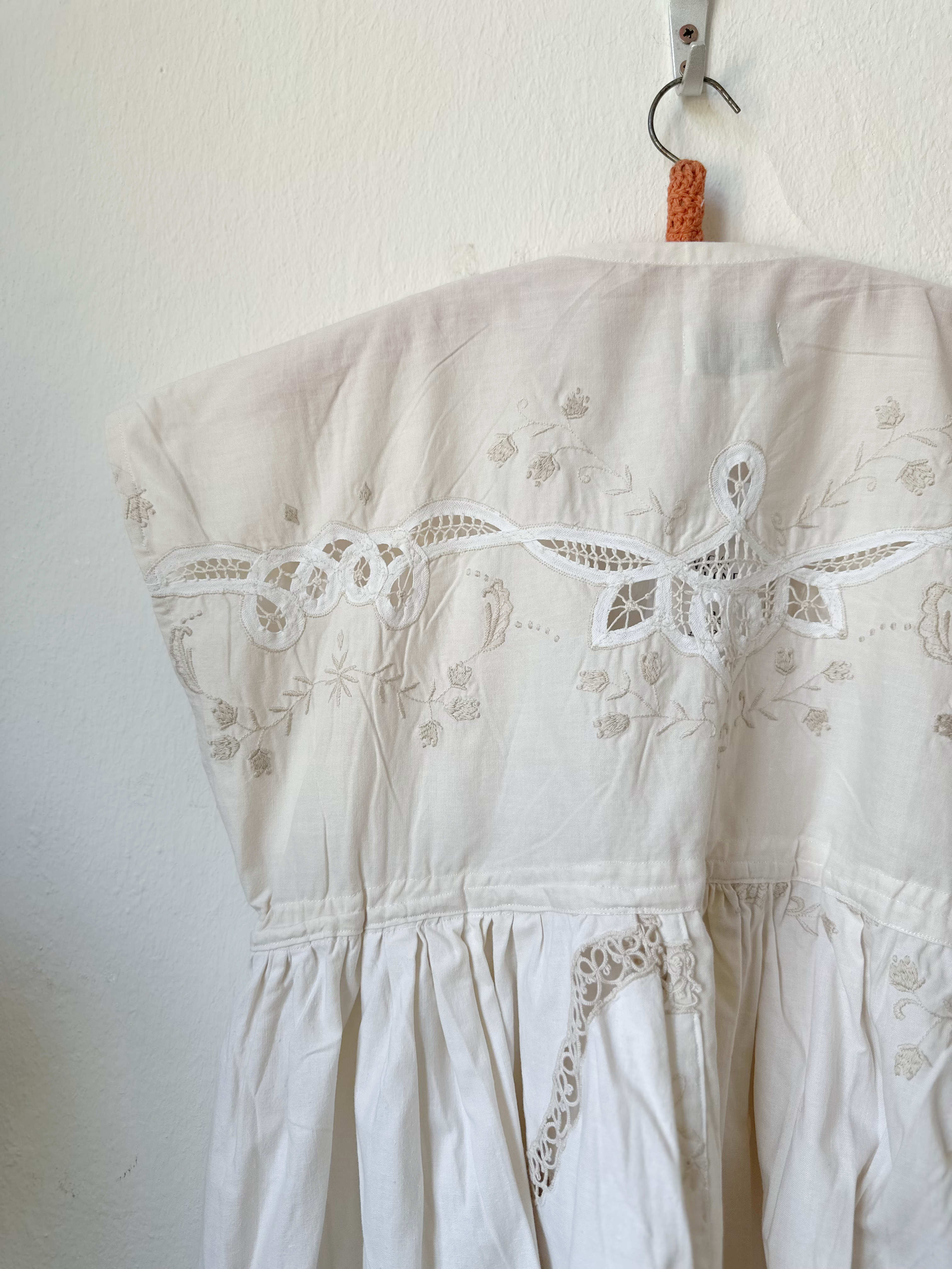 Vintage Lace Patchwork Dress | Handmade Slow Fashion Berlin