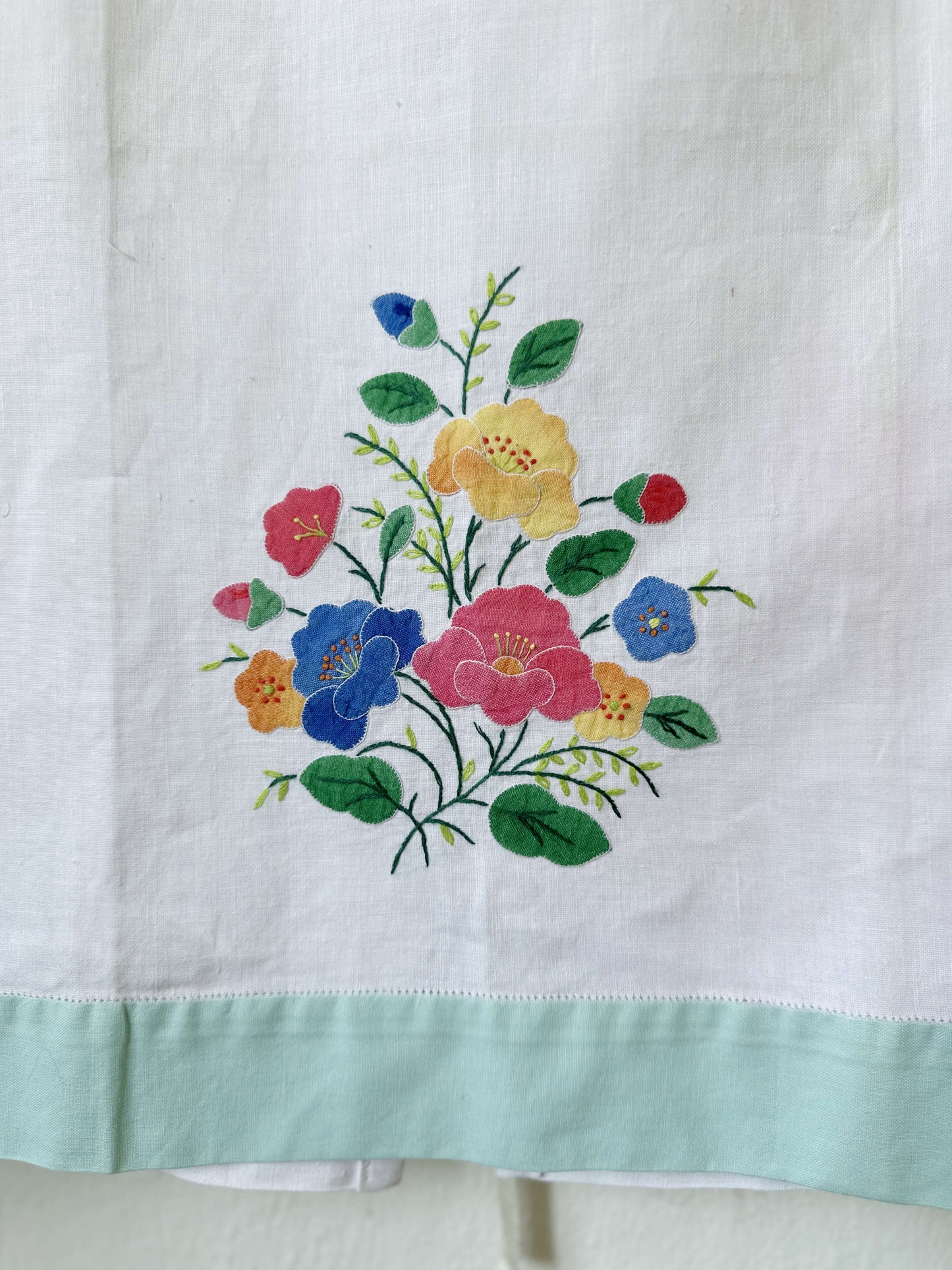 VEM Vest - Floral Appique