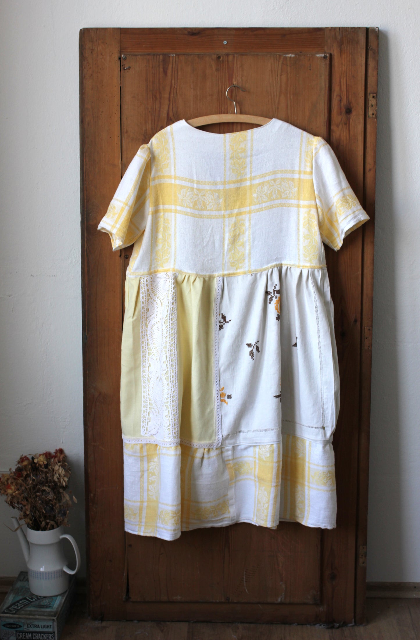 Rena-Kleid – noch sanfteres Gelb
