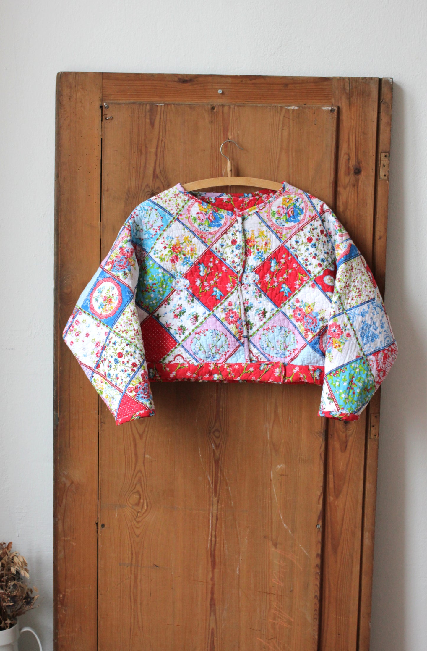 Iti Jacket - Red Quilt